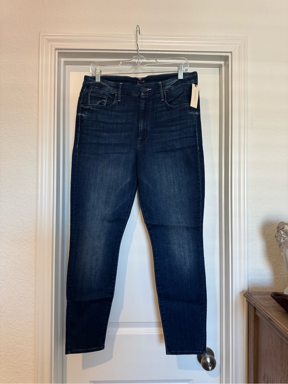 NWT Mother The Looker High Rise Ankle Jean